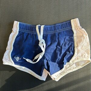 Women’s size small Lilly and grace shorts!